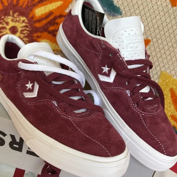 Converse 171329C
LOUIE LOPEZ PRO OX
DEEP BORDEAUX/WHITE/WHITE
WMNS sneakers - Picture 10 of 16